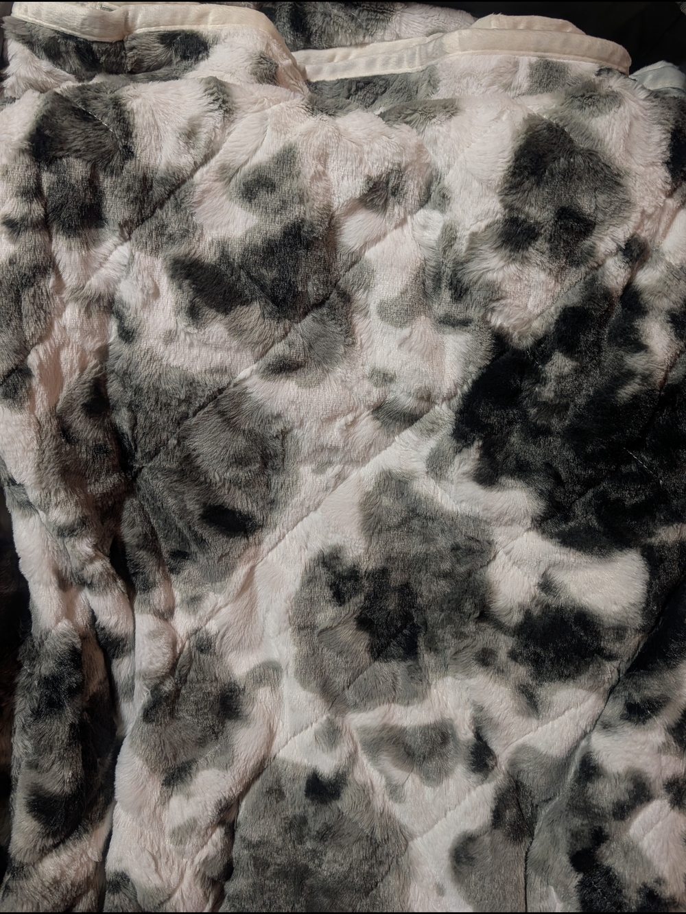 Frye Gray & White Faux Fur Throw 3 Piece Quilt Set